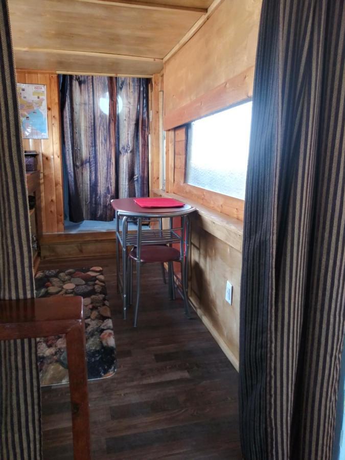 La Loma Del Chivo Llc Stone Cottage Alternative Building 马拉松 外观 照片