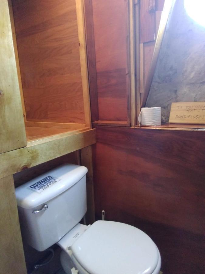 La Loma Del Chivo Llc Stone Cottage Alternative Building 马拉松 外观 照片
