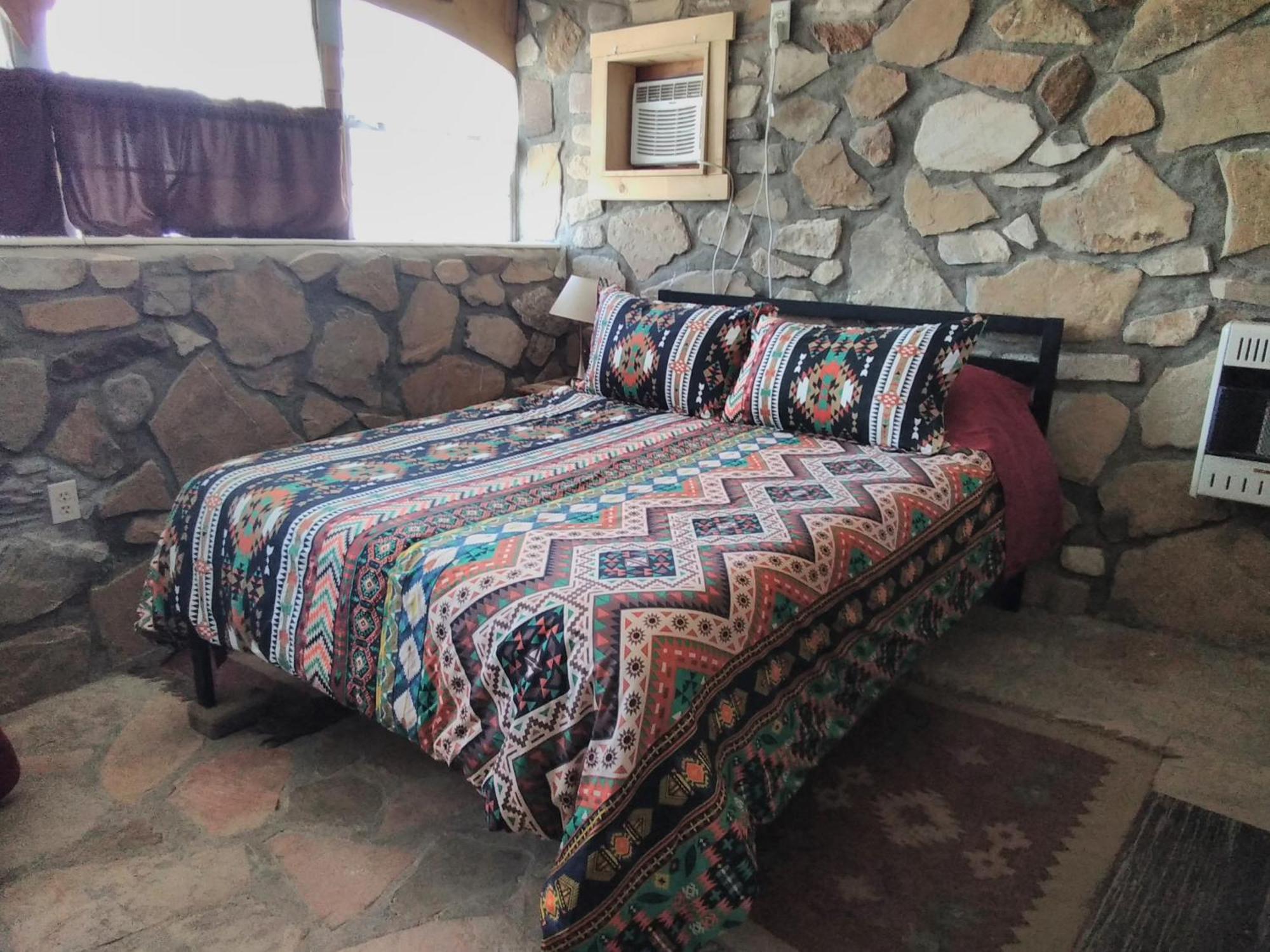 La Loma Del Chivo Llc Stone Cottage Alternative Building 马拉松 客房 照片