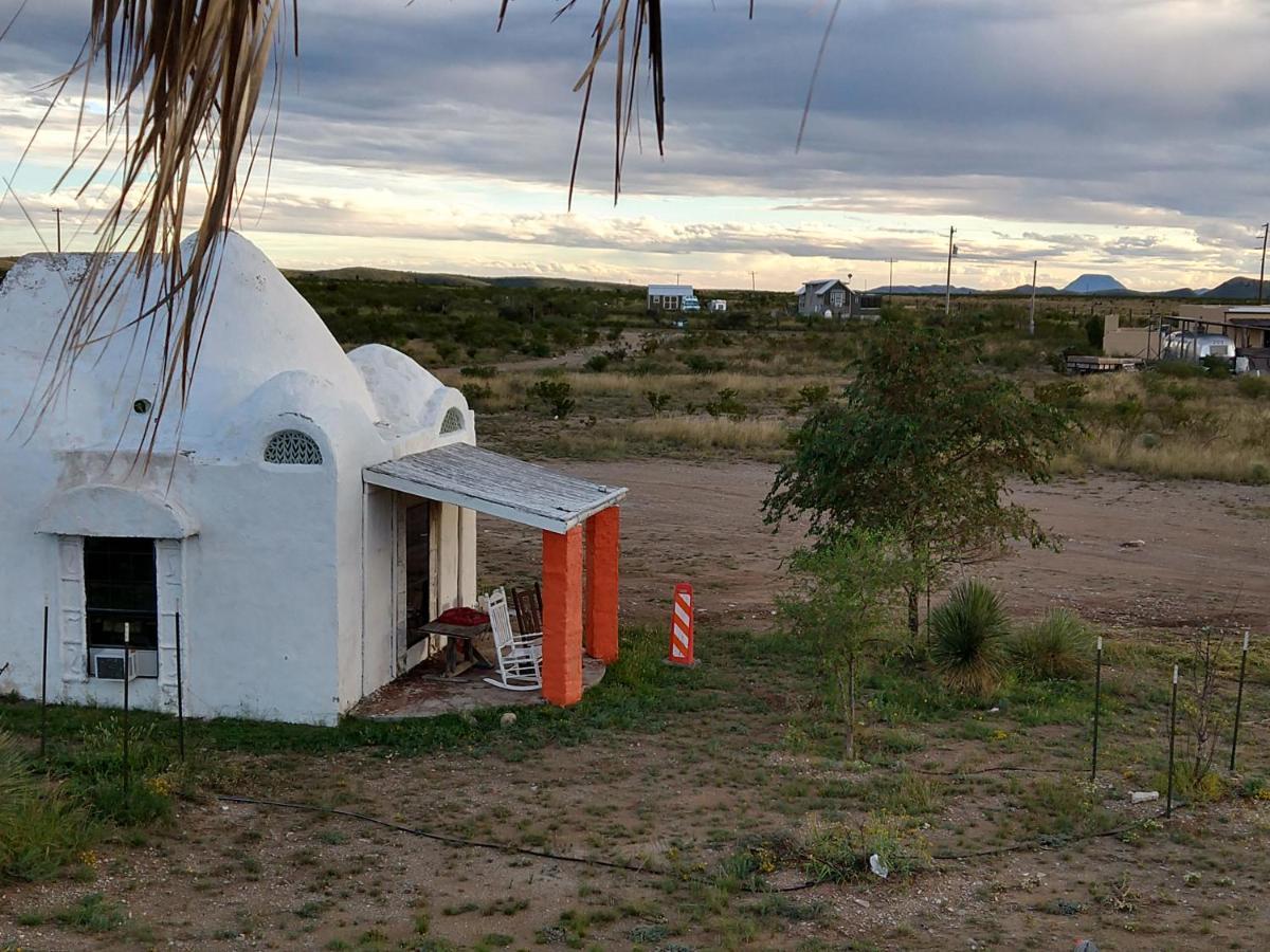 La Loma Del Chivo Llc Stone Cottage Alternative Building 马拉松 外观 照片