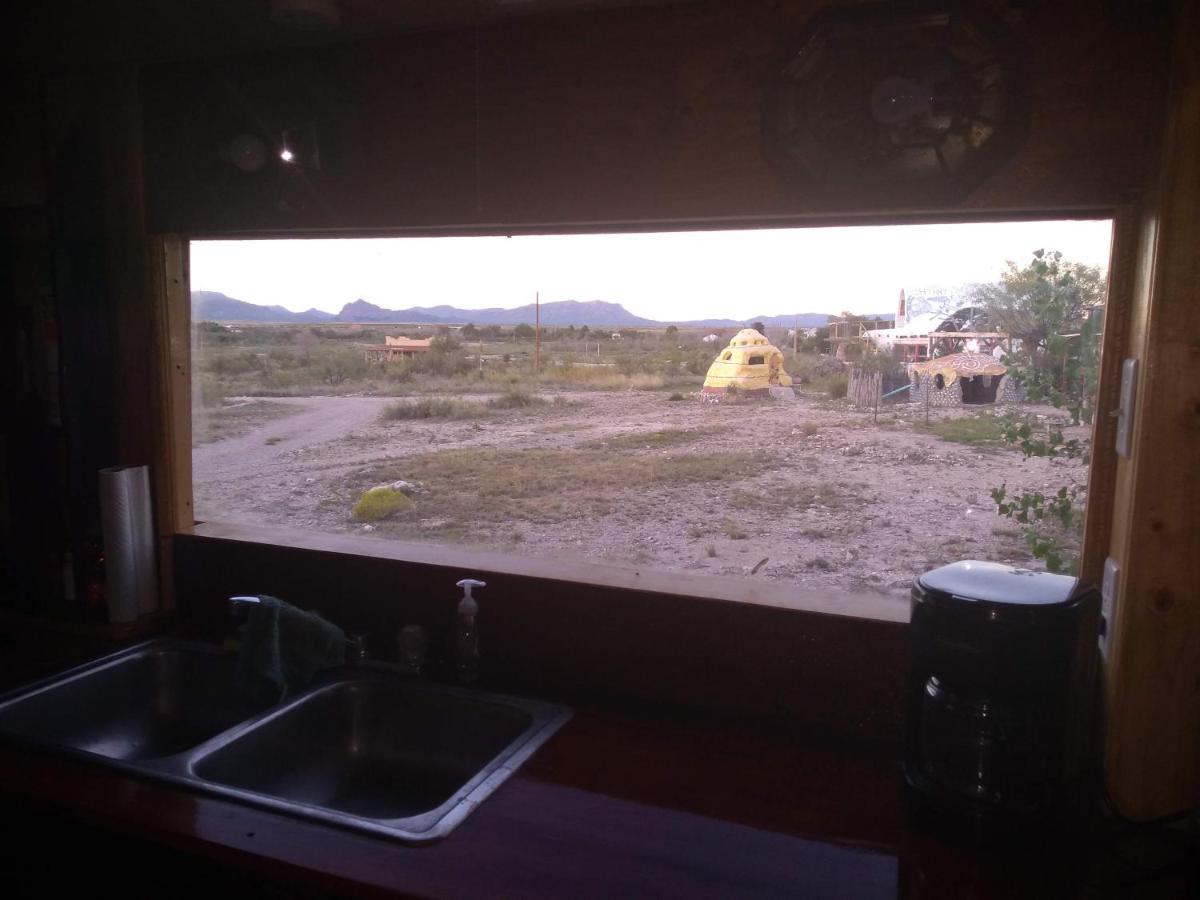 La Loma Del Chivo Llc Stone Cottage Alternative Building 马拉松 外观 照片